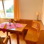 Ride & Rest, Budget, Waschmaschine, Wohnzimmer, Kueche, Radlgarage *