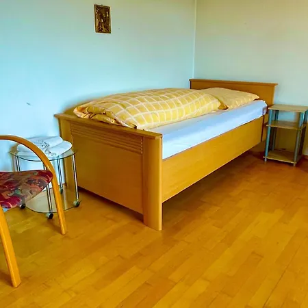 Apartamento Ride & Rest, Budget, Waschmaschine, Wohnzimmer, Kueche, Radlgarage *