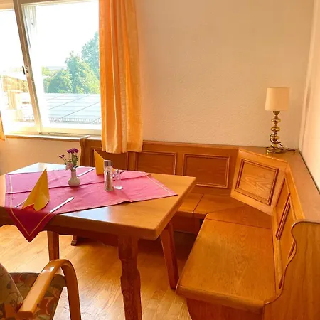 Ride & Rest, Budget, Waschmaschine, Wohnzimmer, Kueche, Radlgarage *